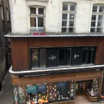 Le Grand Royal, 2 Chambres De Charme, Place Royale